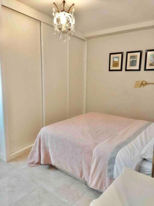 Apartamento As Tres Pitas Apartment Villanueva De Arosa Bagian luar foto