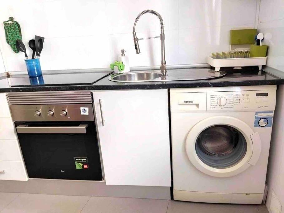 Apartamento As Tres Pitas Apartment Villanueva De Arosa Bagian luar foto